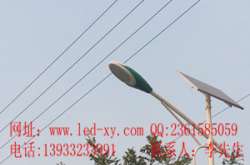 阜平新農(nóng)村路燈獲得好評